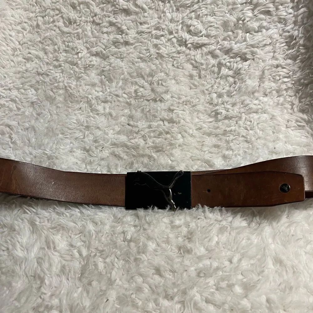 Puma Brown Leather Belt with silver tone Buckle women’s Size Large.